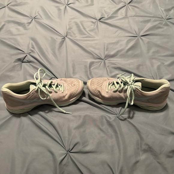 ASICS Gel Kayano teal green running shoes good used condition with box included - Picture 6 of 8